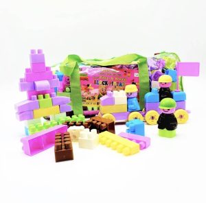 3 Seni Menyusun Lego pada Anak Tunanetra