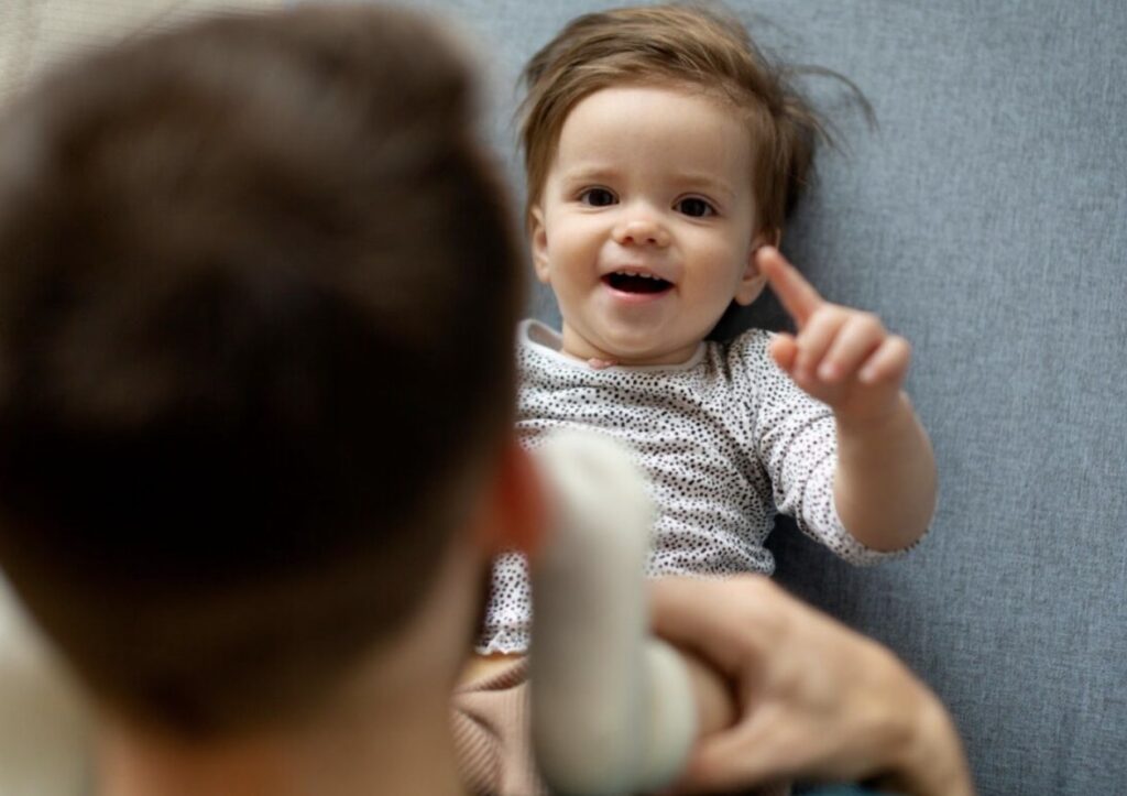 3 Gerakan Tangan yang Khas pada Anak Rett Syndrome