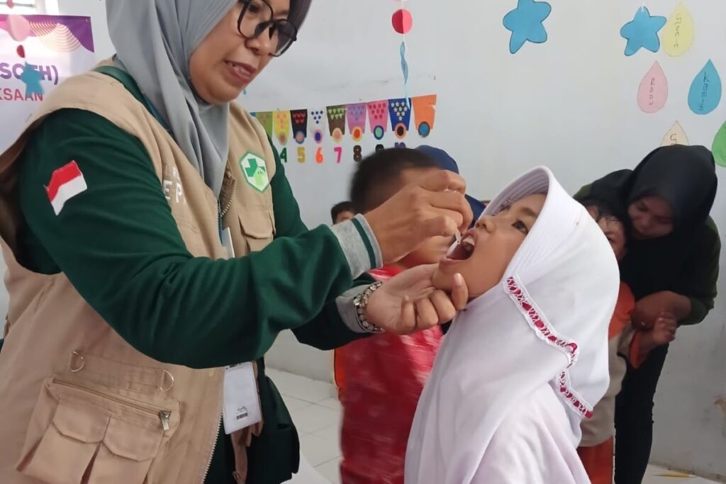 Cara Merawat Anak Pasca Polio di Rumah