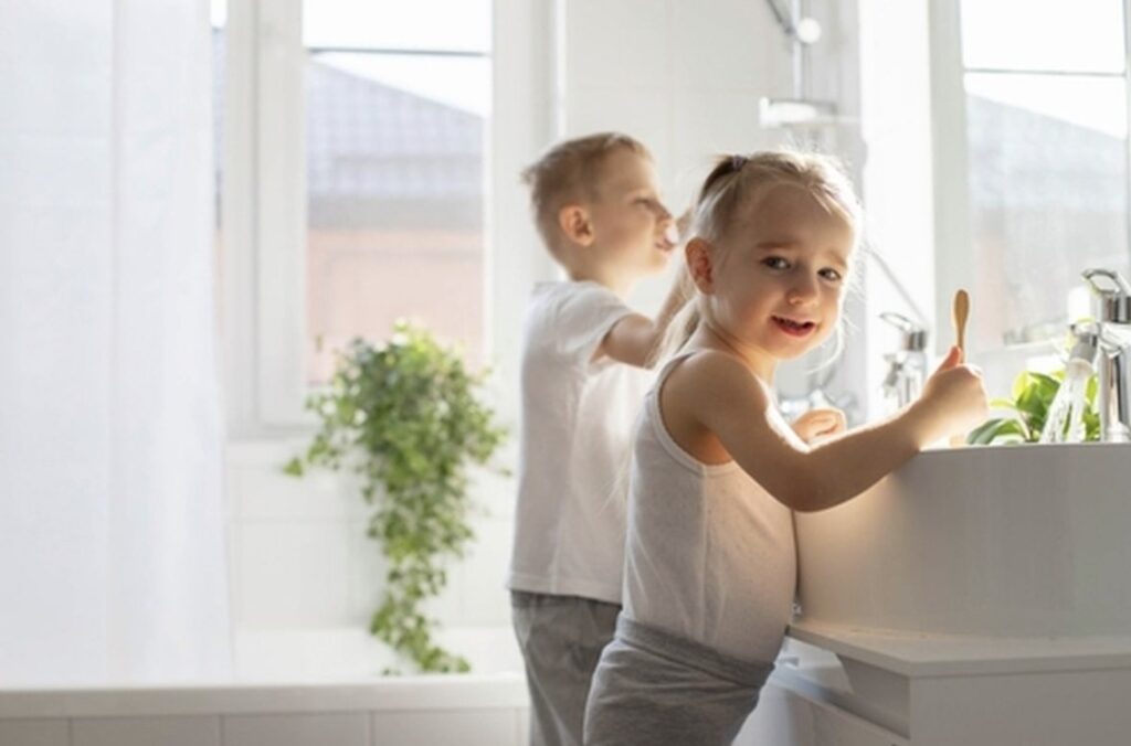 Ini Mengatasi Anak Kondisi PDD-NOS sedang di Kamar Mandi