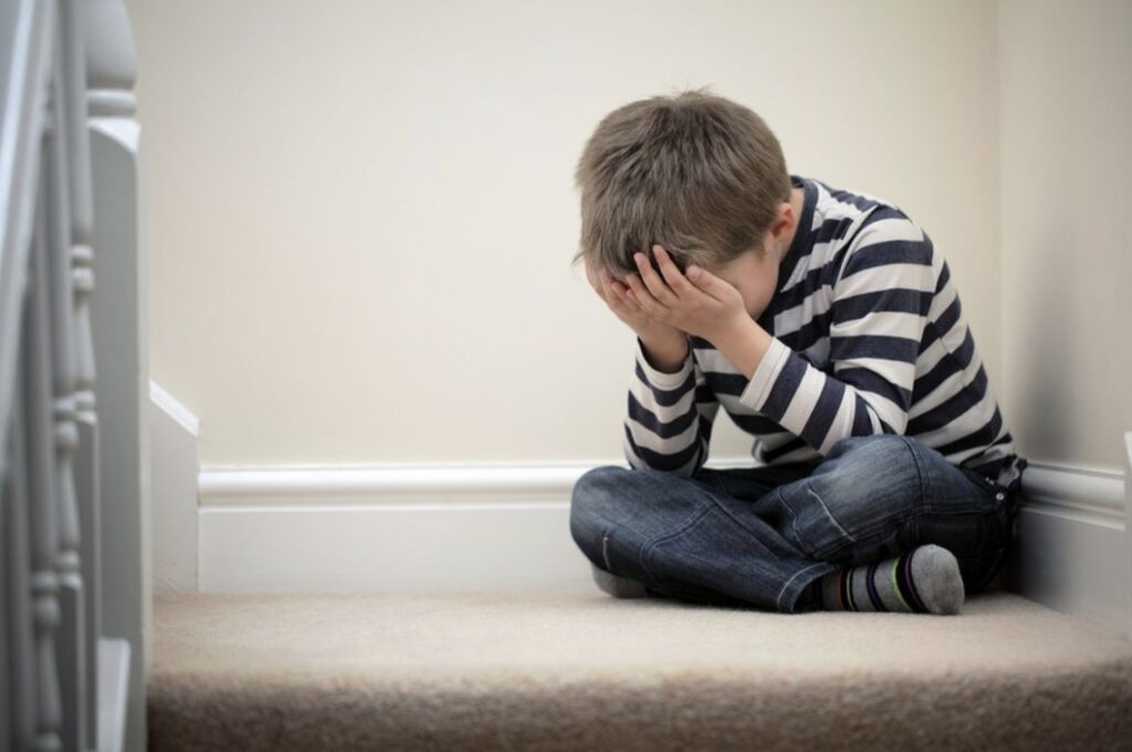 Menangani Rasa Cemas Berlebihan pada Anak Rett Syndrome