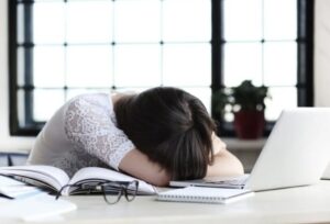 Kenapa Stamina Ngedrop Padahal Tidur Cukup Ini 6 Solusinya