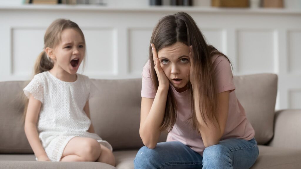 Cara Menenangkan Anak Autis Saat Mengamuk di Tempat Umum