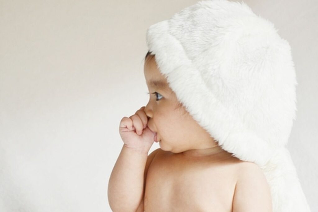 Tanda Awal Autisme pada Bayi Usia 6 Bulan