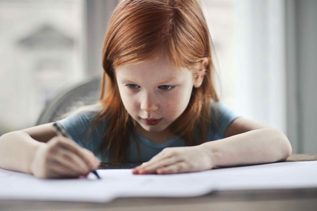 perbedaan autisme dengan disleksia dalam belajar membaca