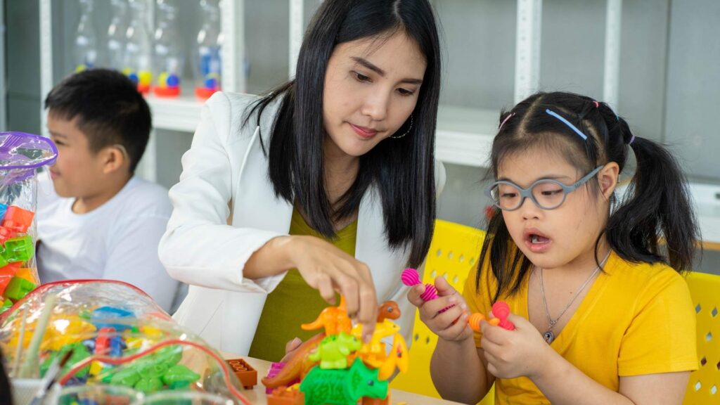 klinik medis tanpa trauma untuk anak autis di Karawang