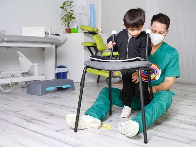 Mengapa Terapi Itu Penting untuk Anak dengan Cerebral Palsy? Memahami Manfaat, Tantangan, dan Pilihan Terapi yang Tepat
