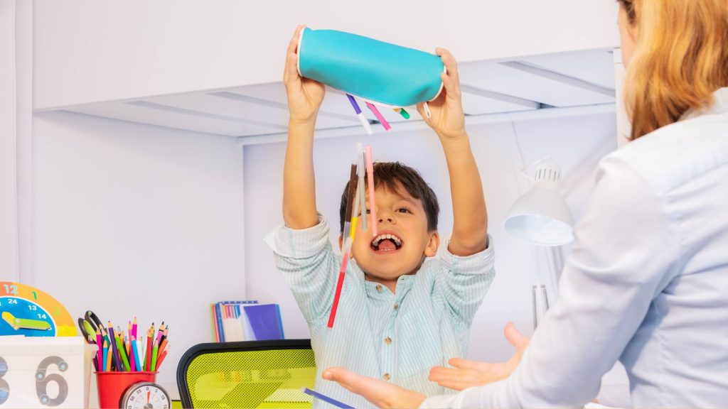 autisme perilaku repetitif