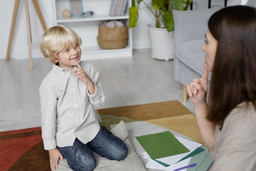 ciri speech delay pada anak